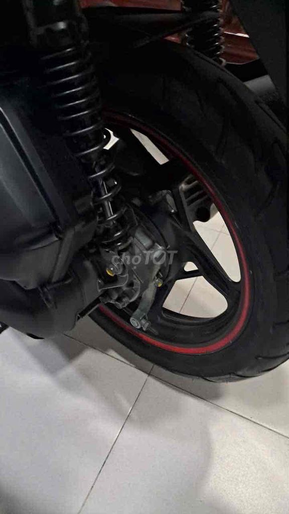 AirBlade 125 4-клапанный 2023 Черный матовый 16000 км с документом