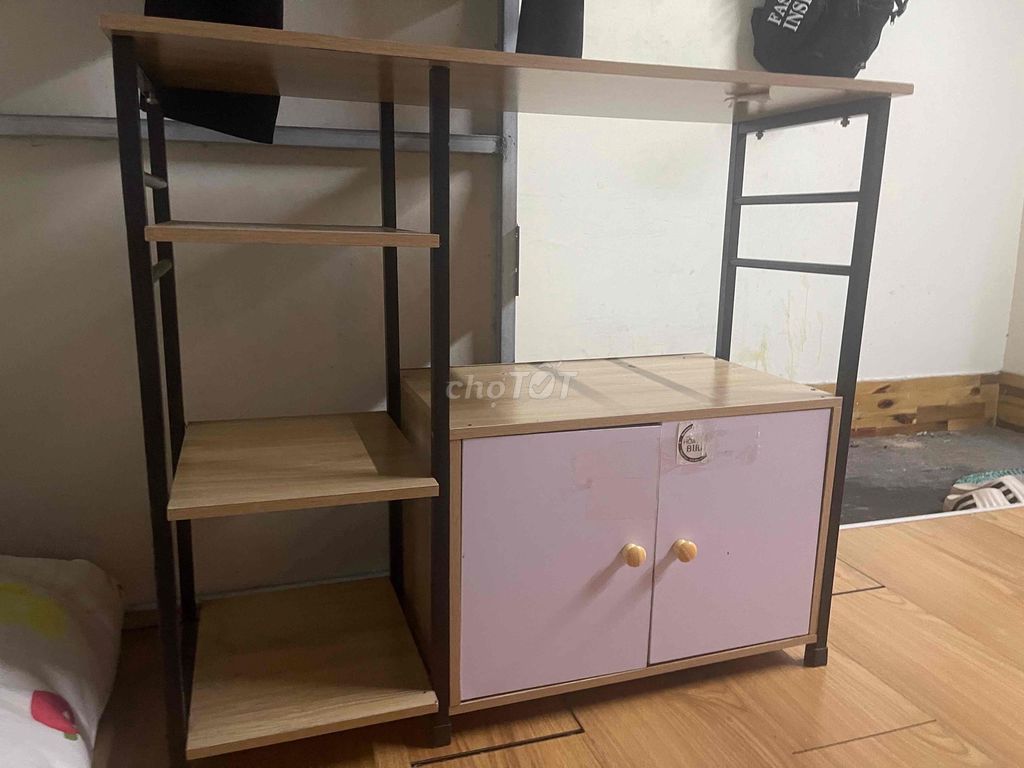Tủ kệ Gỗ Kim loại Vân gỗ Hồng. Mua bán Tủ, kệ gia đình tại Quận Bình Thạnh Tp Hồ Chí Minh được đăng bởi Hoa Hoang hình 1