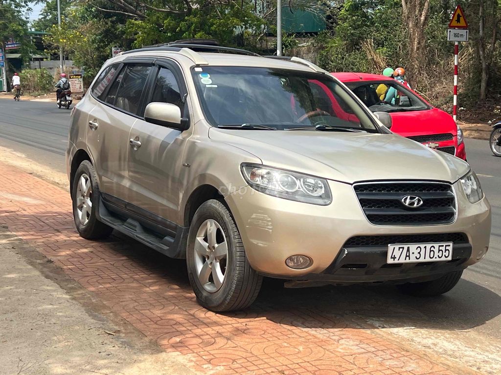 Hyundai Santa Fe 2007 2.2L 4WD - 200000 km