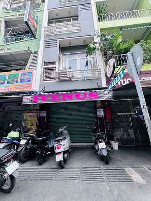 Mặt Bằng Kinh Doanh