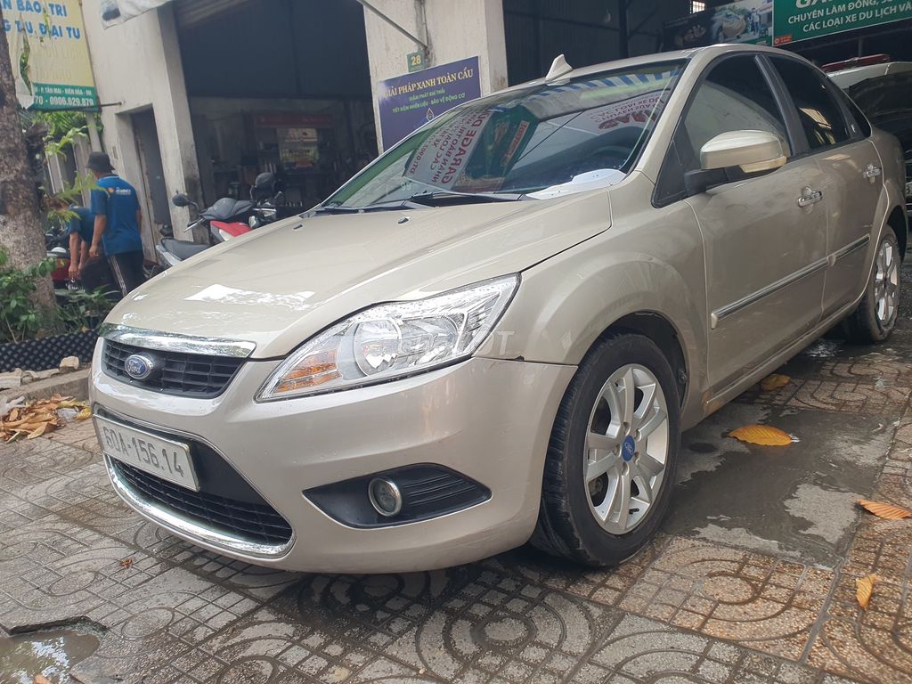 Ford Focus 2012 photo 3