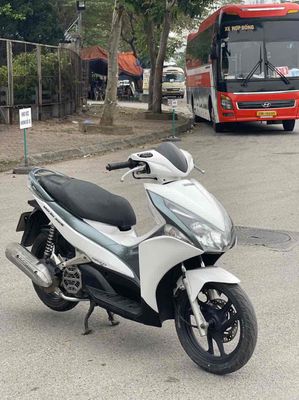 Honda Air Blade màu Trắng
