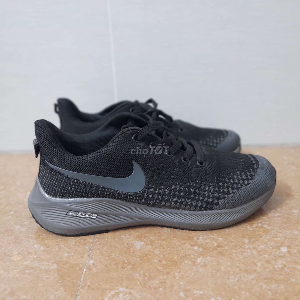 Giày nike running size 41