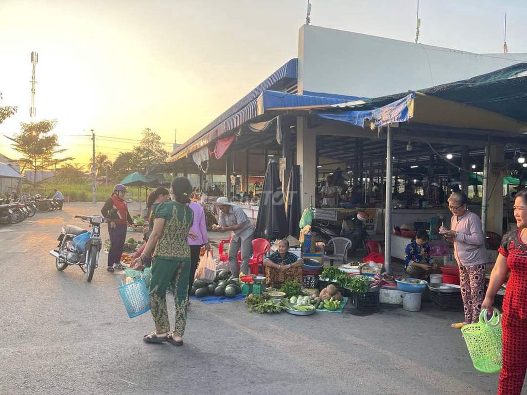 Kiot cho thuê trong chợ Vị Hảo, Thái Hòa, Tân Uyên, Bình Dương