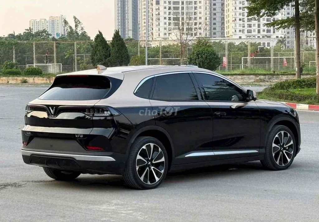 VF8 LUX LÁI ĐẲNG CẤP-KHÁC BIỆT-GẦN 500 Kilomet/SAC. Mua bán Ô tô tại Thành phố Rạch Giá Kiên Giang được đăng bởi KỲ hình 2