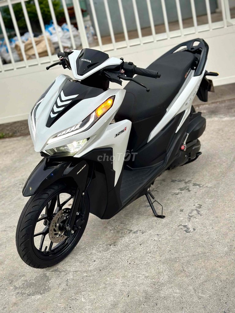 VARIO 150 2020 Trắng đen Sporty quá nét ❤️. Mua bán Xe máy tại Thành phố Vũng Tàu Bà Rịa - Vũng Tàu được đăng bởi Xe Máy Cũ Vũng Tàu 72 hình 1