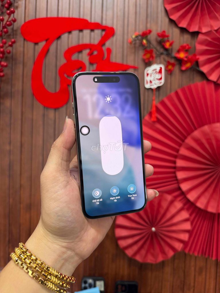 Apple iPhone 15 Pro 128GB Natural 99%. Mua bán Điện thoại tại Huyện Phong Điền Cần Thơ được đăng bởi Huỳnh Long hình 1
