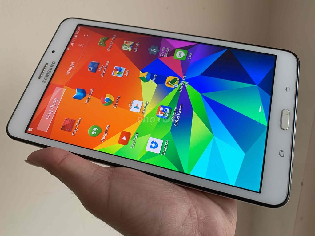 Samsung Tab 4 rộng 7in. xem phim Youtube. nghe gọi