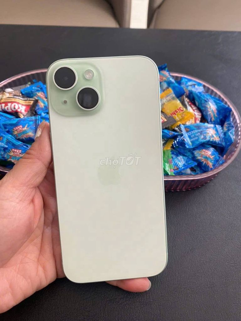 Apple iPhone 15 128GB Xanh lá nhạt Like New. Mua bán Điện thoại tại Quận 10 Tp Hồ Chí Minh được đăng bởi Hội Đồ Điện Tử hình 1