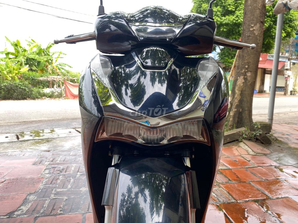 Bán SH125i CBS 2022 màu đen - người dùng. Mua bán Xe máy tại Huyện Sóc Sơn Hà Nội được đăng bởi Vũ Văn Trường hình 13