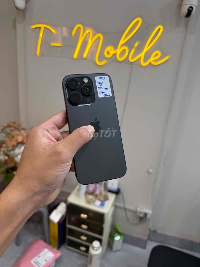 iPhone 16 Pro 128GB VN/A zin nguyên áp pin 91%. Mua bán Điện thoại tại Quận Thanh Xuân Hà Nội được đăng bởi Ngô Tráng T Mobile hình 1