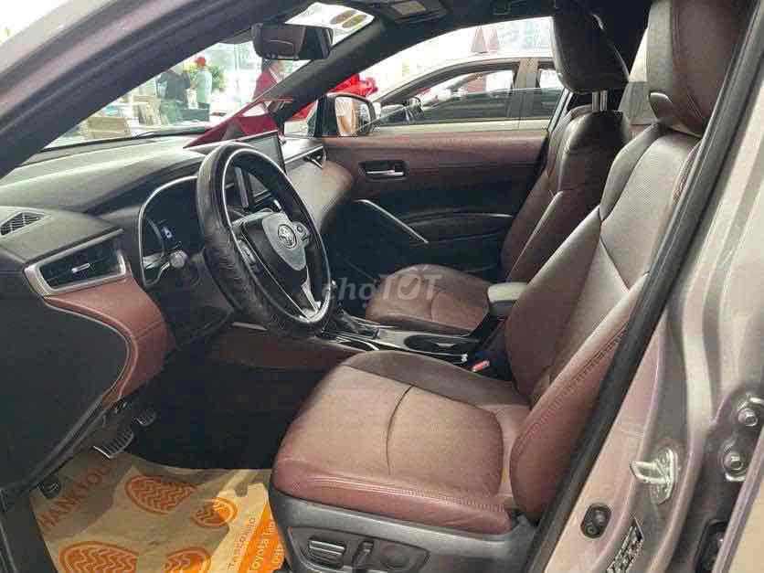 (Xe Hãng) Toyota Corolla Cross 2020 1.8V - 35550km. Mua bán Ô tô tại Quận Tân Phú Tp Hồ Chí Minh được đăng bởi Đan Viên Toyota Tân Phú  hình 3