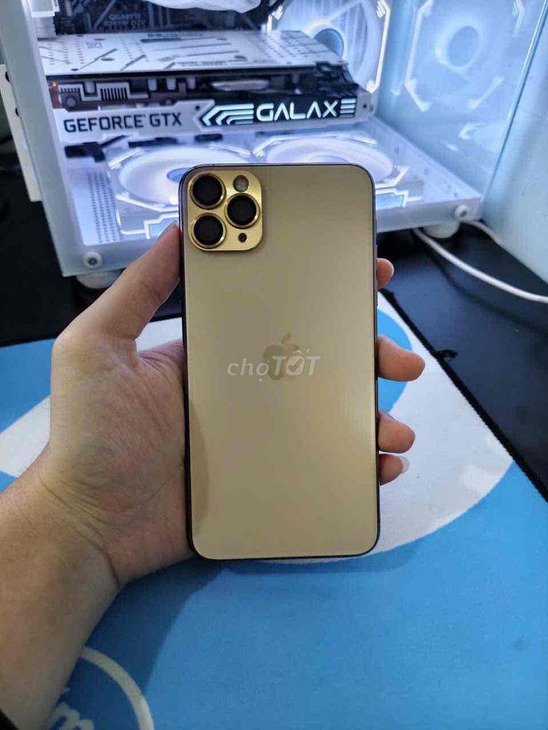 Apple iPhone 11 Pro Max 512GB Vàng Đã sử dụng. Mua bán Điện thoại tại Thành phố Gia Nghĩa Đắk Nông được đăng bởi vinh hình 1