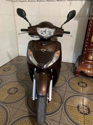 SH  nhập ý 150i đk L đầu 2011 đi 27.500/ 9 chủ ký