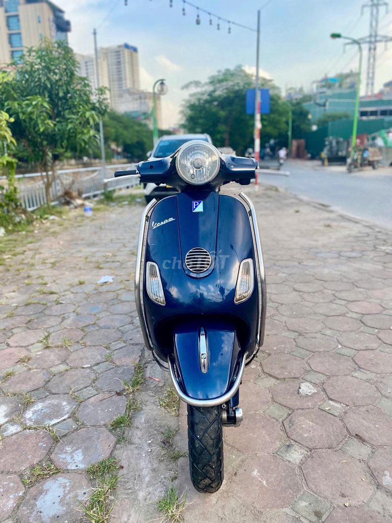 Vespa LX  ie 2011 biển HN zin 100%. Mua bán Xe máy tại Quận Hoàng Mai Hà Nội được đăng bởi Trường Giang Phạm hình 2