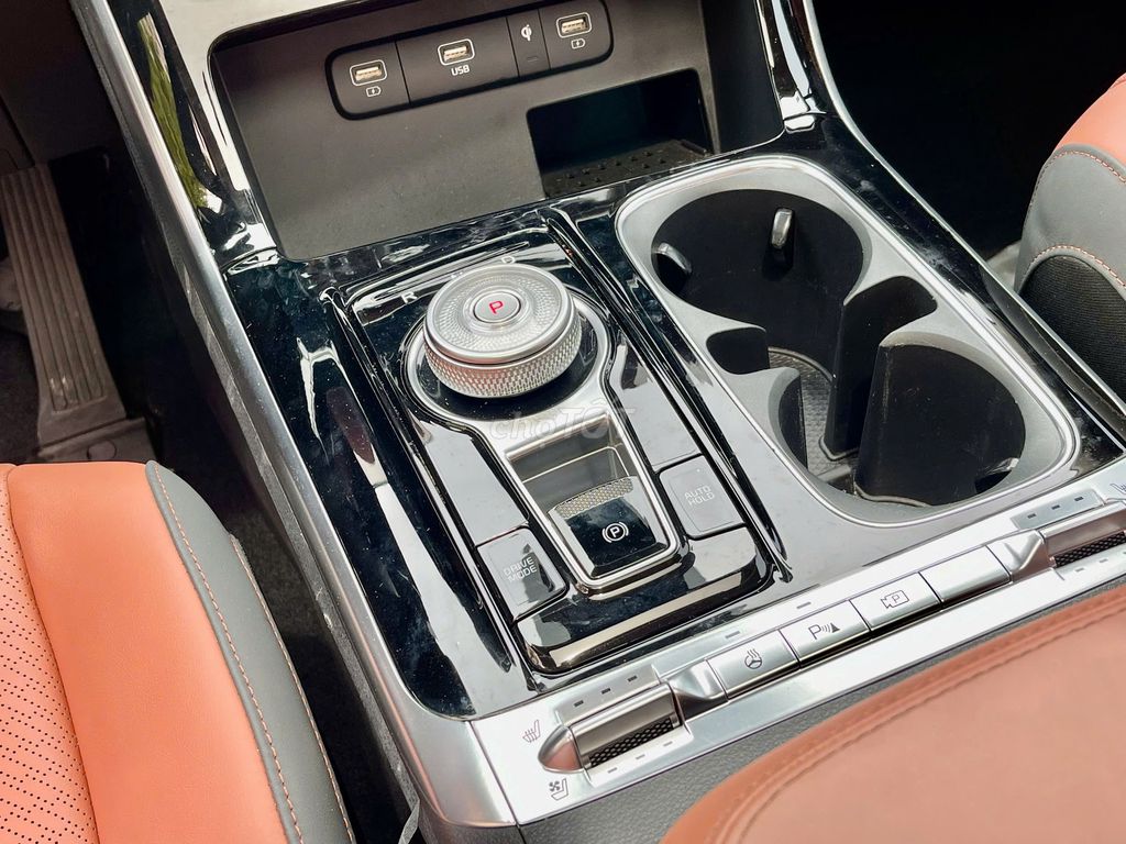 Kia Carnival 2.2D Signature 2024 - chất xe như mới. Mua bán Ô tô tại Quận Bình Tân Tp Hồ Chí Minh được đăng bởi Trường  NVT hình 16