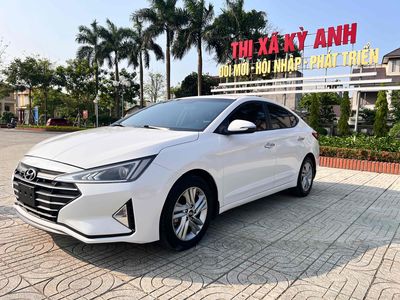 Bán Hyundai Elantra 2020