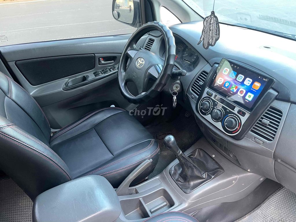 Toyota Innova 2015 - 20000 km. Mua bán Ô tô tại Huyện Cam Lâm Khánh Hòa được đăng bởi lê phi hình 3