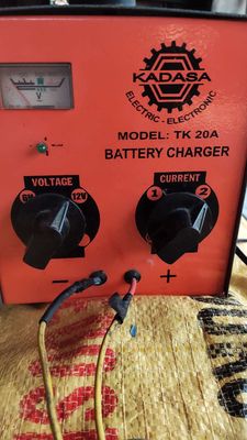 Xạc acqui  6v đến 12v ,20a. Mua bán Nội thất, đồ gia dụng khác tại Huyện Duy Xuyên Quảng Nam được đăng bởi Hoà Trương
