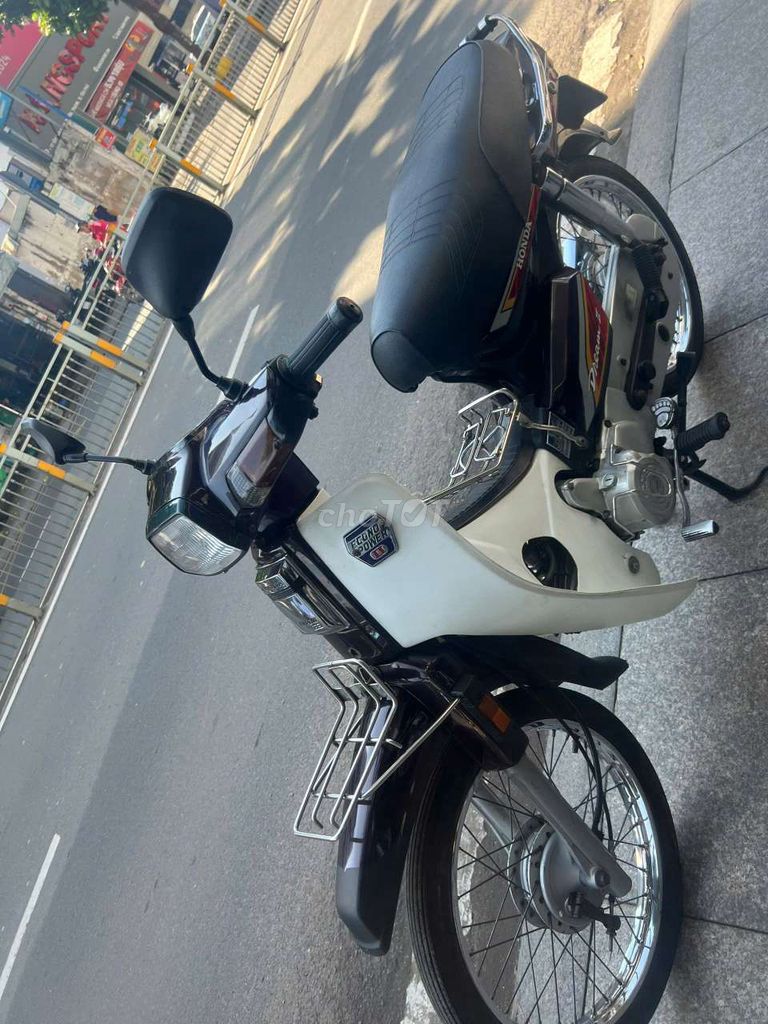 Dream Thái 1995 zin nguyên bản mới 90% Bstp chính. Mua bán Xe máy tại Quận Tân Phú Tp Hồ Chí Minh được đăng bởi Tuanduy hình 5