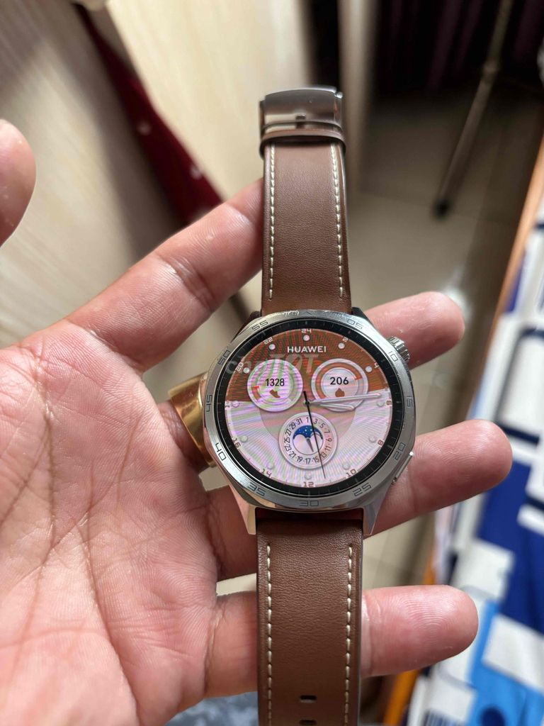 Huawei GT5 Dây da Nâu có giao lưu. Mua bán Thiết bị đeo thông minh tại Quận Thanh Khê Đà Nẵng được đăng bởi Carom hình 1