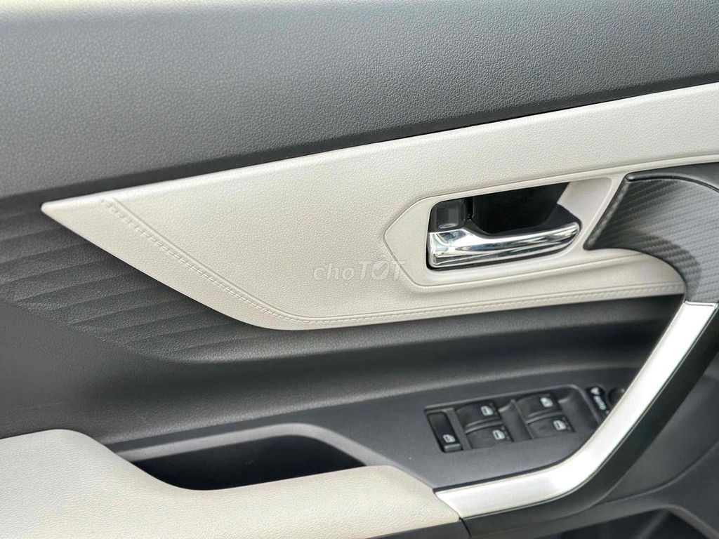 Cần Bán Toyota Veloz Cross 2022 CVT ,số Tự động ☎️. Mua bán Ô tô tại Quận Hoàng Mai Hà Nội được đăng bởi Anh Tuy hình 19