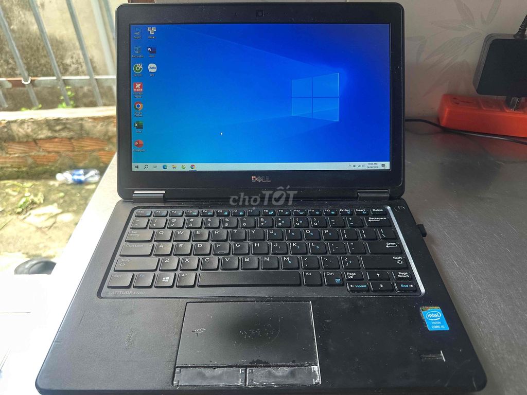 Dell Latitude E7250 i5 12GB/128GB Đen. Mua bán Laptop tại Thị xã Tân Uyên Bình Dương được đăng bởi Hải hình 1
