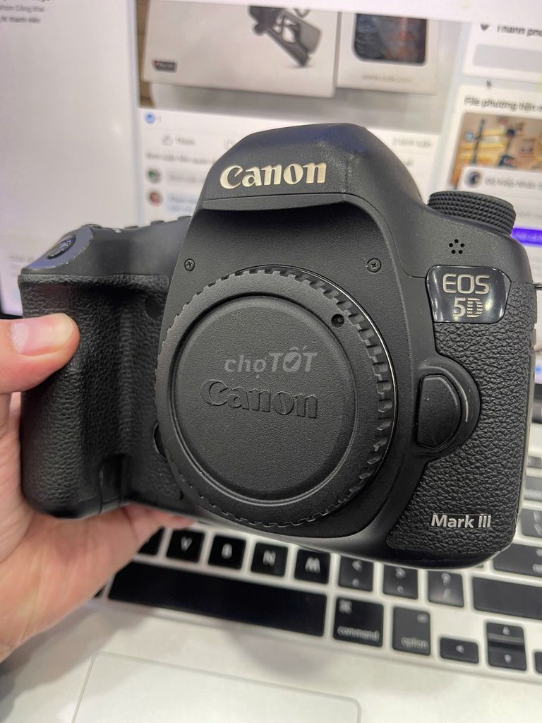 Máy ảnh Canon 5D Mark III Đen. Mua bán Máy ảnh, Máy quay tại Quận Đống Đa Hà Nội được đăng bởi Doanh Nguyễn hình 1