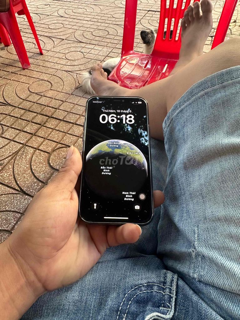Apple iPhone 12 Pro Xám 94%. Mua bán Điện thoại tại Thành phố Buôn Ma Thuột Đắk Lắk được đăng bởi trần chung  hình 1