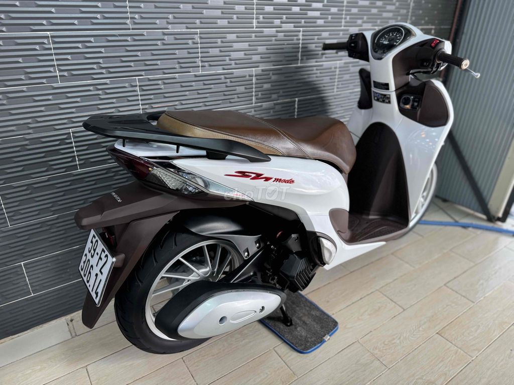Honda SH Mode 2022 Trắng 20000 km. Mua bán Xe máy tại Quận Bình Thạnh Tp Hồ Chí Minh được đăng bởi kelwin hình 2