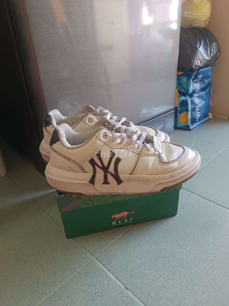 [Thanh Lý] Đôi Giày Thể Thao MLB - Size 43