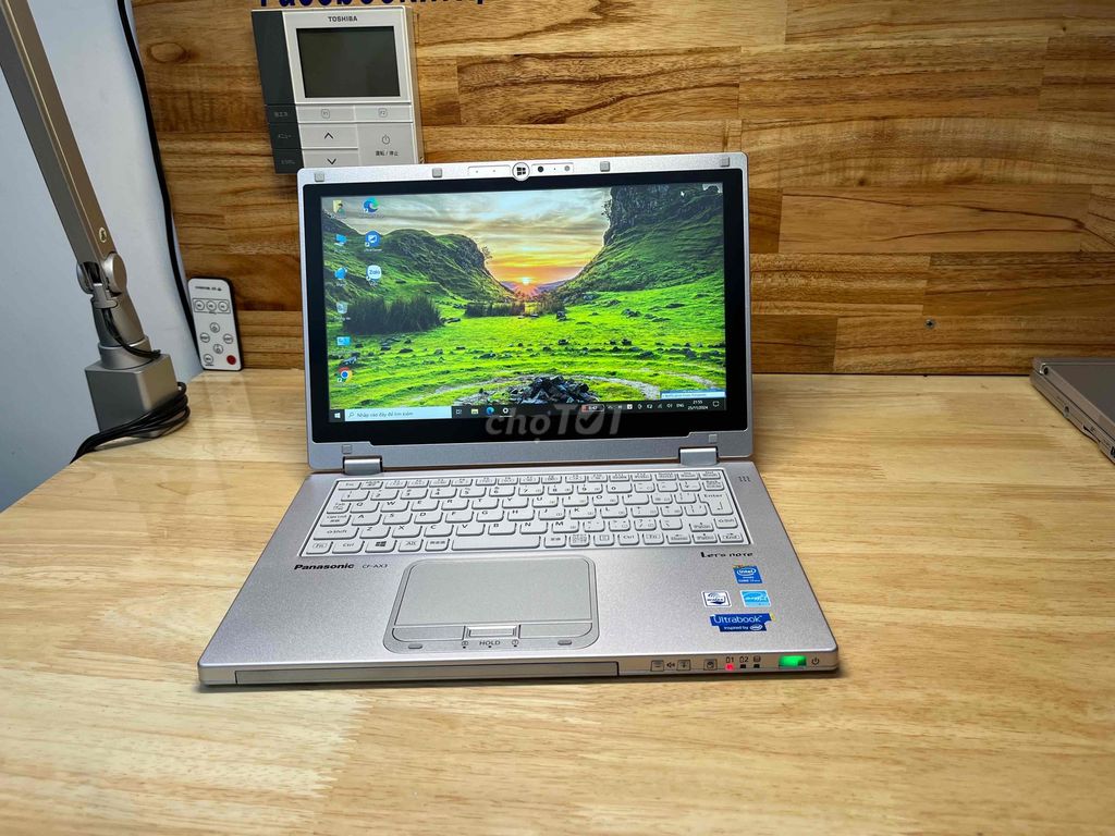 cần bán laptop cảm ứng panasonic AX3 i7 Limited