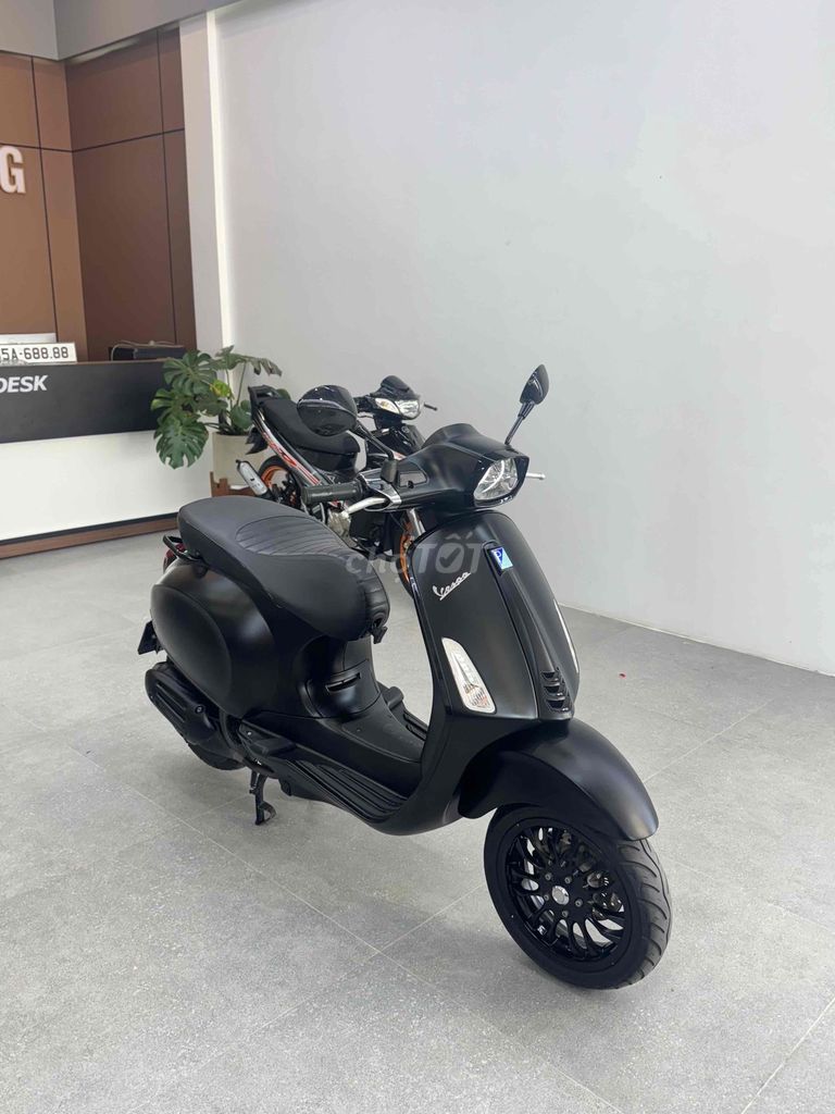 VespaSprint 125Abs bản Notte chuẩn lướt 9k km. Mua bán Xe máy tại Quận Cái Răng Cần Thơ được đăng bởi Cửa Hàng Xe Máy Quang Sang hình 2