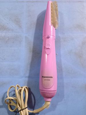 Máy sấy tạo kiểu tóc Panasonic EH-KA42 còn rất đẹp. Mua bán Nội thất, đồ gia dụng khác tại Quận 10 Tp Hồ Chí Minh được đăng bởi Old Chilli Second Hand Shop