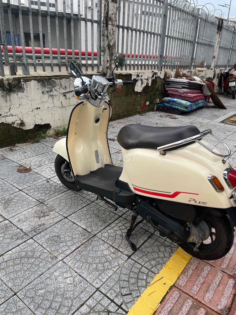 Honda Crea 2023 50cc, цвет бежевый