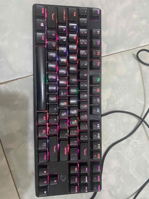 pc hỏng thừa bộ bàn phím cơ. hoạt động hoàn hảo. Mua bán Phụ kiện (Màn hình, Chuột...) tại Thành phố Phúc Yên Vĩnh Phúc được đăng bởi Gió