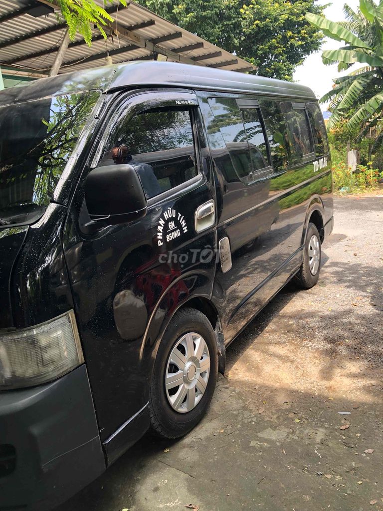 Toyota Hiace 2005 - 100000 km. Mua bán Ô tô tại Huyện Củ Chi Tp Hồ Chí Minh được đăng bởi Truong Vu hình 8