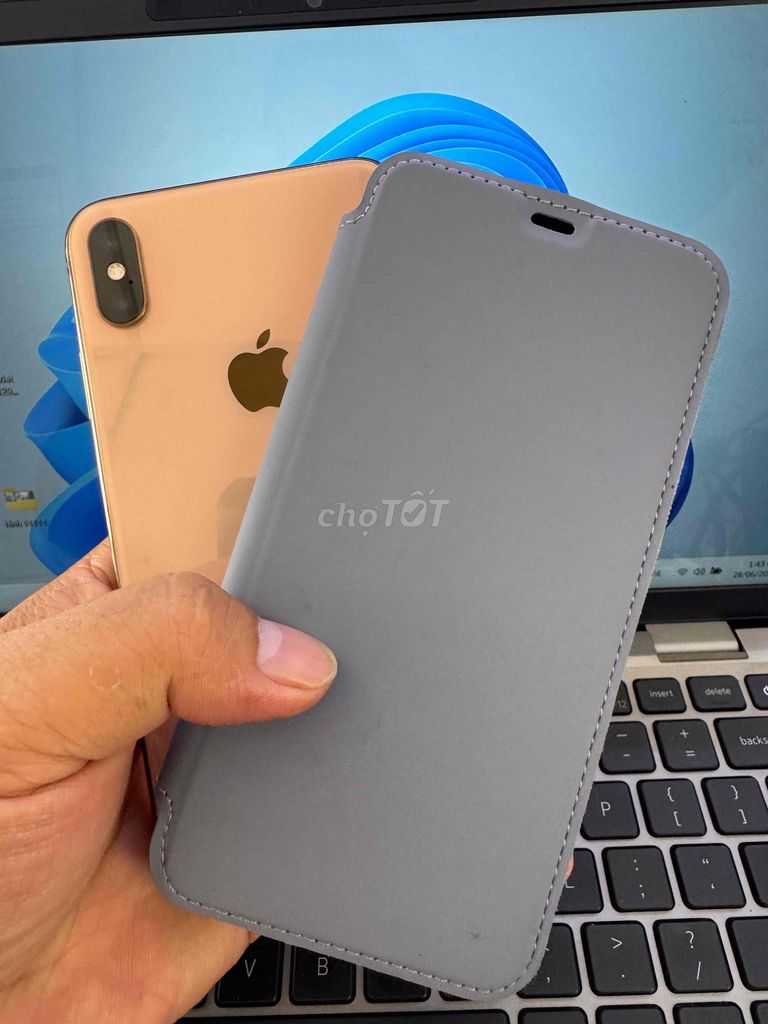 Apple iPhone Xs Max 256GB Vàng 100%. Mua bán Điện thoại tại Quận 6 Tp Hồ Chí Minh được đăng bởi QUỐC THIÊN BÁN GÓP 0 ĐỒNG  hình 1