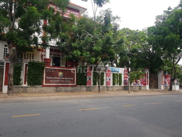 Biệt thự Nguyễn Văn Hưởng, Thảo Điền, 739m2 đất thổ cư, sổ hồng