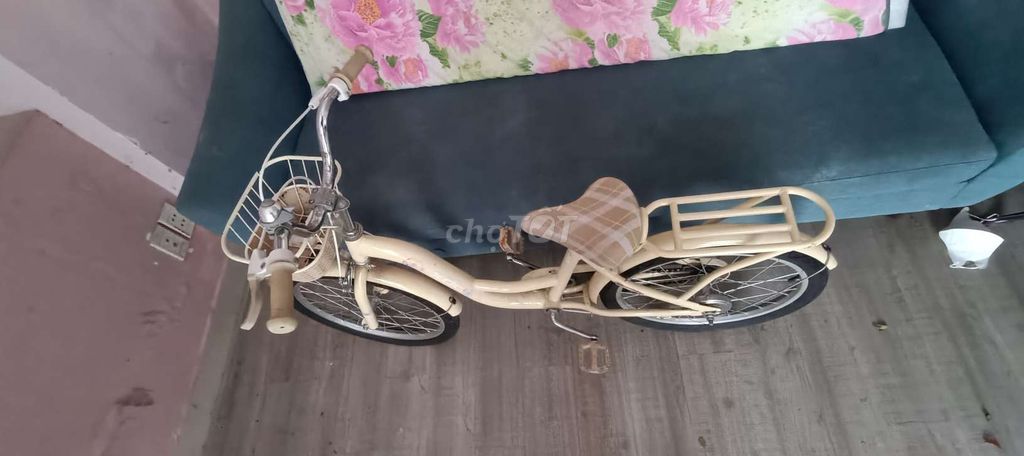 Xe đạp trẻ em màu Kem đã sử dụng. Mua bán Xe đạp tại Quận Liên Chiểu Đà Nẵng được đăng bởi trà my hình 1