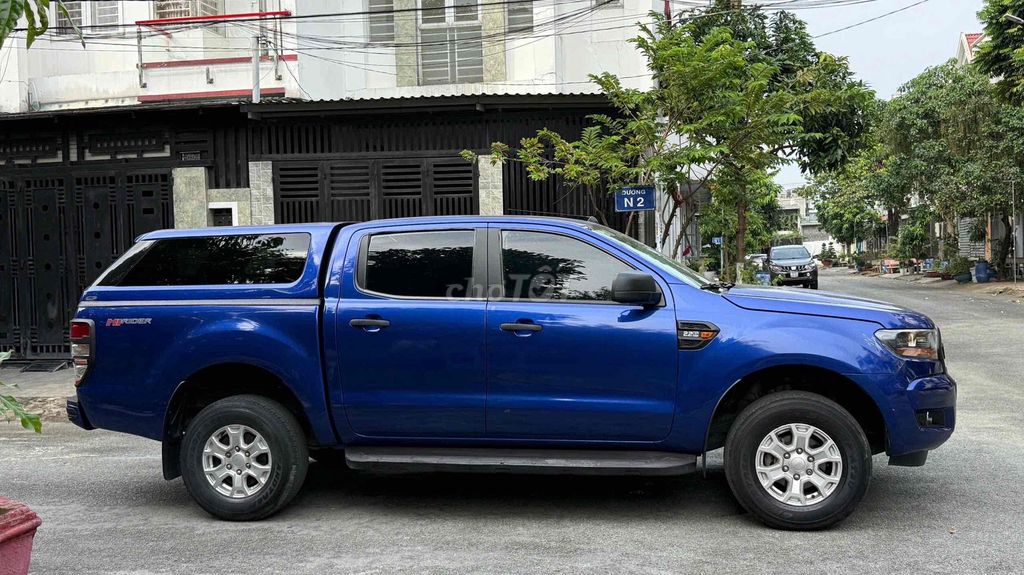 🚘 Ford Ranger XLS – Số tự động – 1 cầu. Sản xuất 2. Mua bán Ô tô tại Thành phố Dĩ An Bình Dương được đăng bởi Huy Luân Auto hình 5
