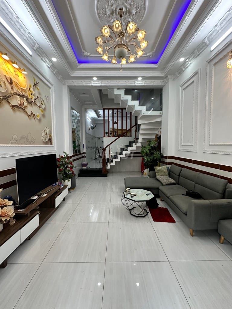 Cần bán nhà mới khu VIP Bình Tân - 4 tầng - Hẻm nhựa 6m - Chỉ 4.99 tỷ