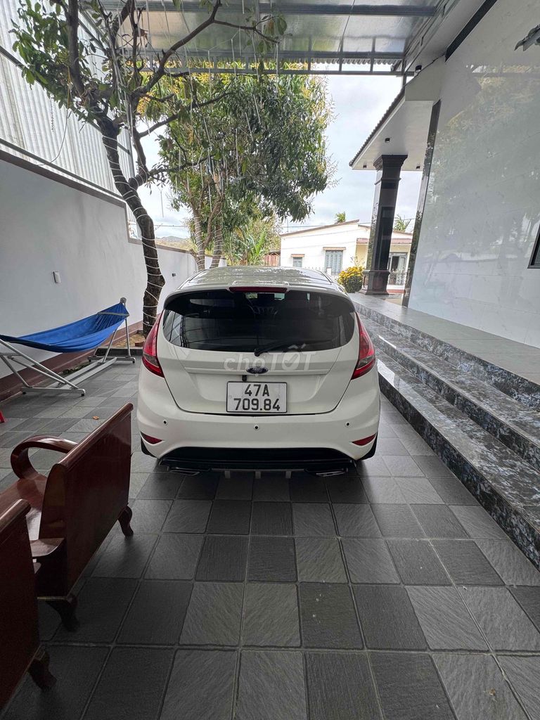 Ford Fiesta 2012 1.6 AT Hatchback - 125000 km. Mua bán Ô tô tại Huyện Krông Bông Đắk Lắk được đăng bởi Minh Tien hình 2