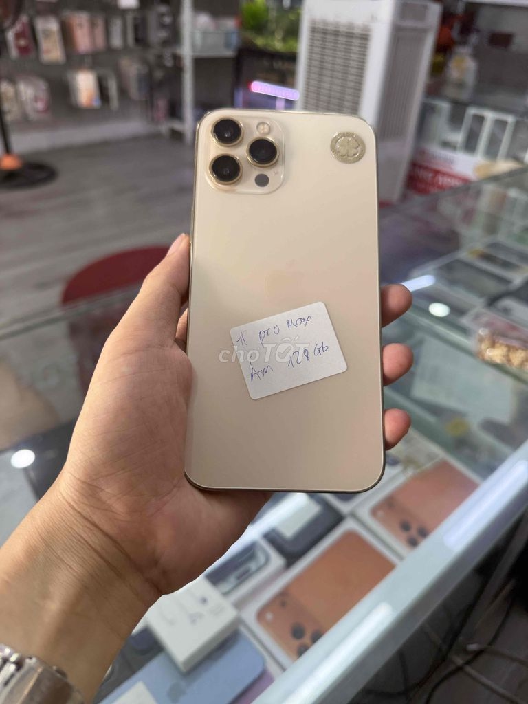 iPhone 12 Pro Max 128GB Vàng zin full chức năng. Mua bán Điện thoại tại Quận Hải Châu Đà Nẵng được đăng bởi Hoàng Táo 273 Nguyễn Hoàng Đà Nẵng hình 1