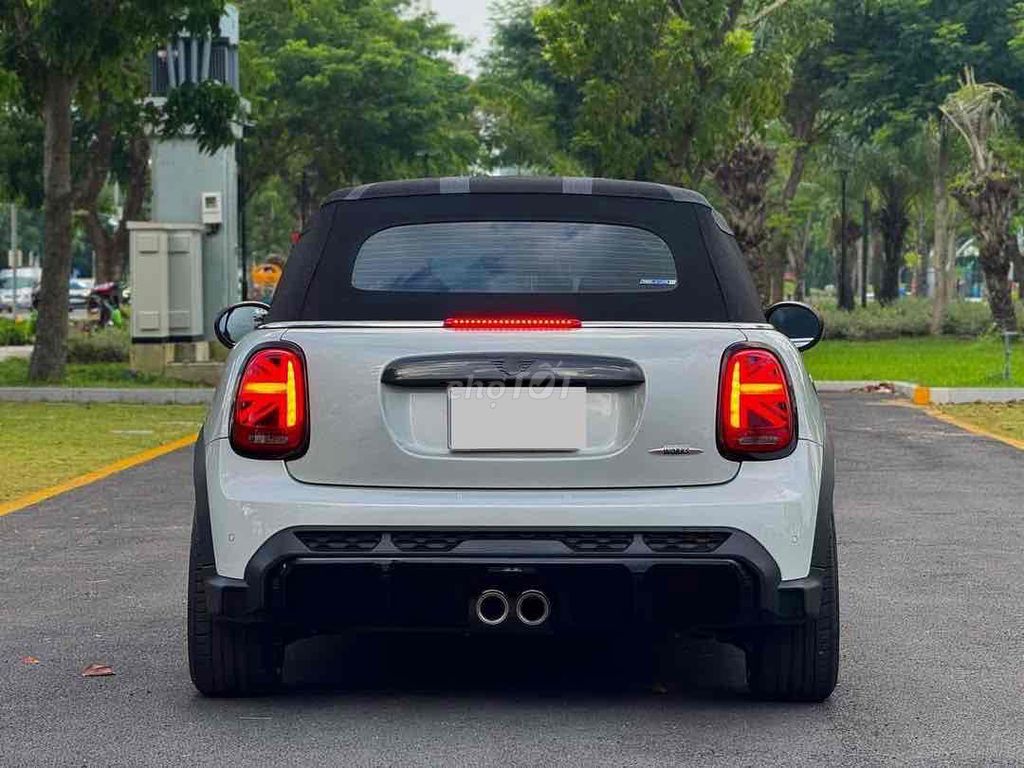 MINI Cooper JCW Convertible 2021 lái là NGHIỆN. Mua bán Ô tô tại Quận 1 Tp Hồ Chí Minh được đăng bởi Lưu Thế Hoàng hình 1