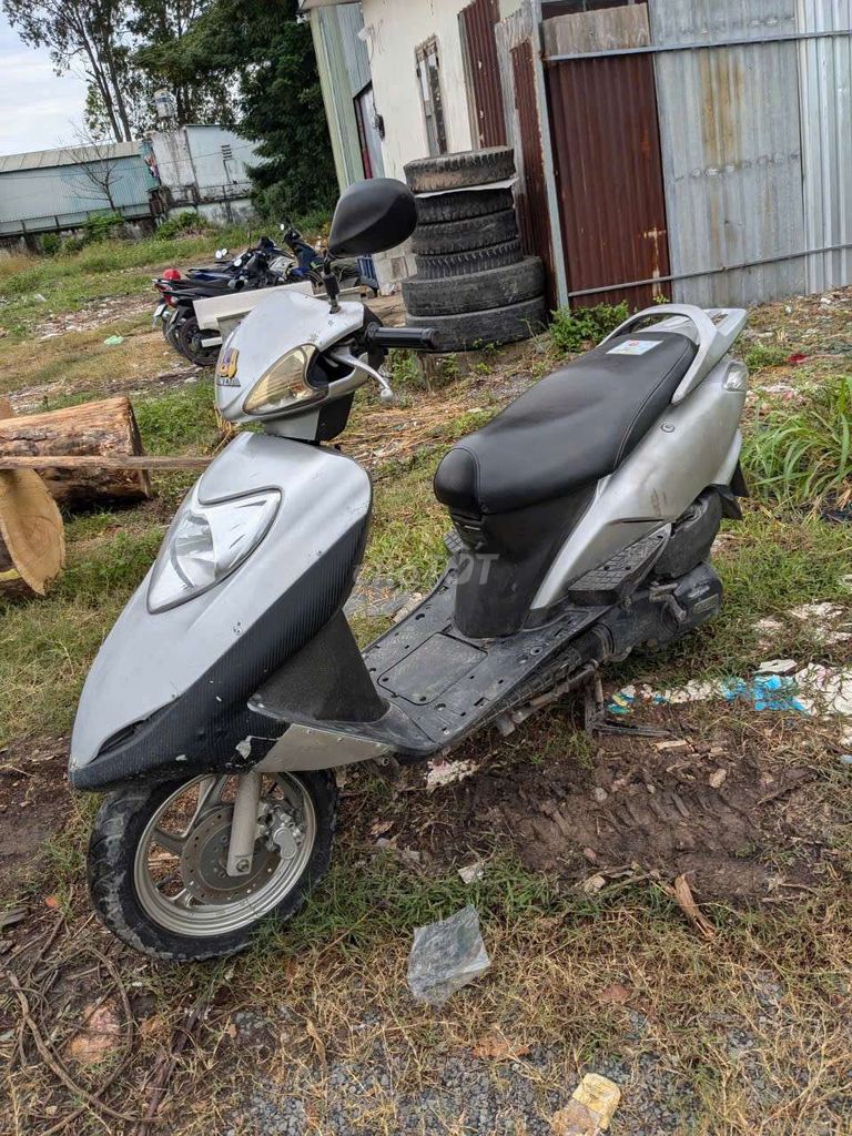 Honda Xe máy Bạc Đã sử dụng. Mua bán Xe máy tại Huyện Hóc Môn Tp Hồ Chí Minh được đăng bởi Nguyễn  màu Xanh hình 4