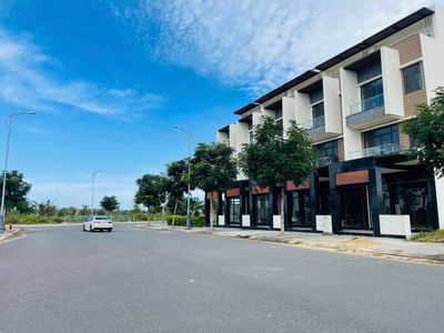 Nền BT view sông cực đẹp DT 300m2 15xx20 Giá chỉ 22,5tr/m2 còn TL. Mua bán đất tại Thành phố Biên Hòa Đồng Nai được đăng bởi Doãn Bình