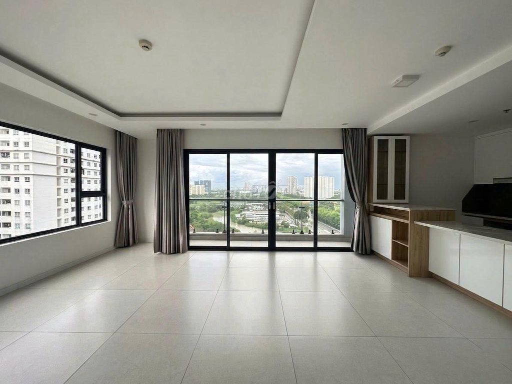  New City 3PN Căn Góc View Đẹp -DT 133m2 -NT cơ bản - Giá 23 tr/tháng