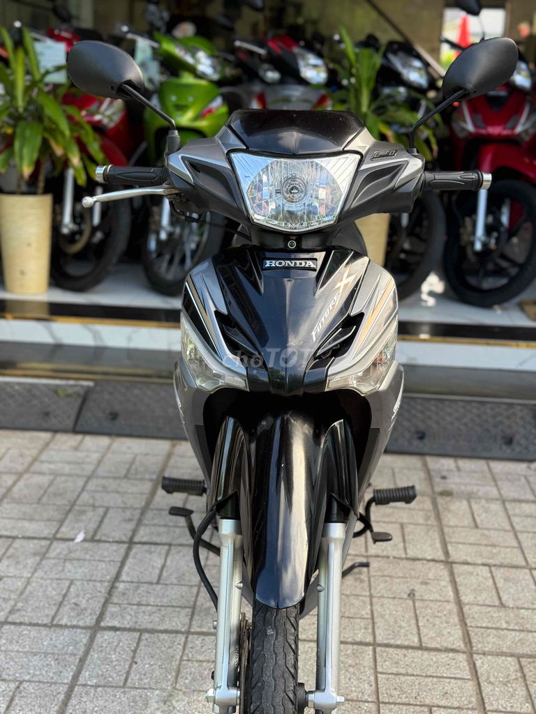 🌈 FU X Fi HSCT XE ĐẸP MÀU ĐẸP MÁY ÊM NGON MẠNH VỌT. Mua bán Xe máy tại Thành phố Sóc Trăng Sóc Trăng được đăng bởi Mạnh Huỳnh hình 3