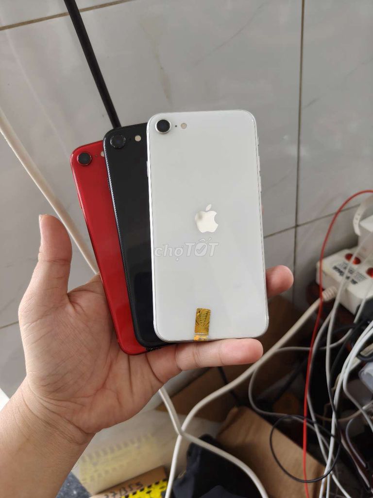 Apple iPhone SE 2020 64GB.zin áp ốc. đep 98,5.. Mua bán Điện thoại tại Quận 10 Tp Hồ Chí Minh được đăng bởi phạm trường giang thích giao lưu  hình 1